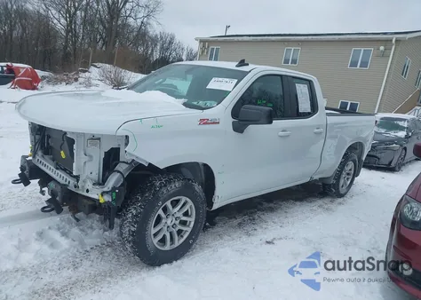 2019 Chevrolet Silverado 1500 Rst z USA, uszkodzony, nr VIN 1GCRYEED8KZ311604